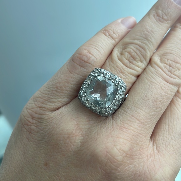 John Hardy Batu Klasik White Topaz Ring - Picture 3 of 4